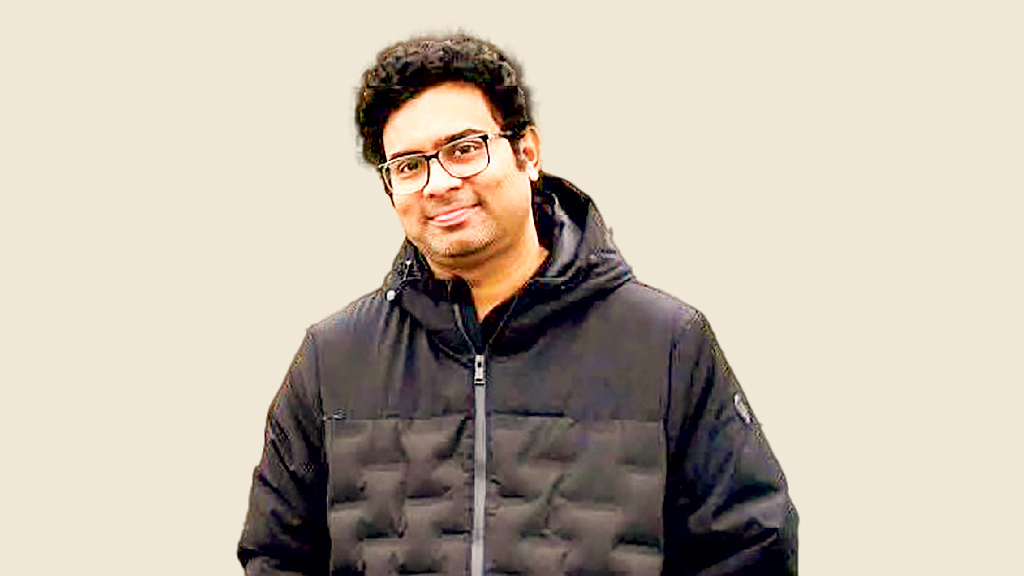 দুই পারের মৌলবাদ একে অন্যকে পুষ্ট করে
