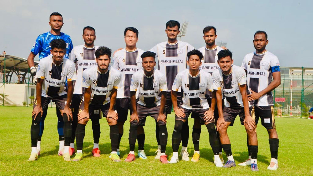 ৪ বছর পর প্রিমিয়ার লিগে আরামবাগ