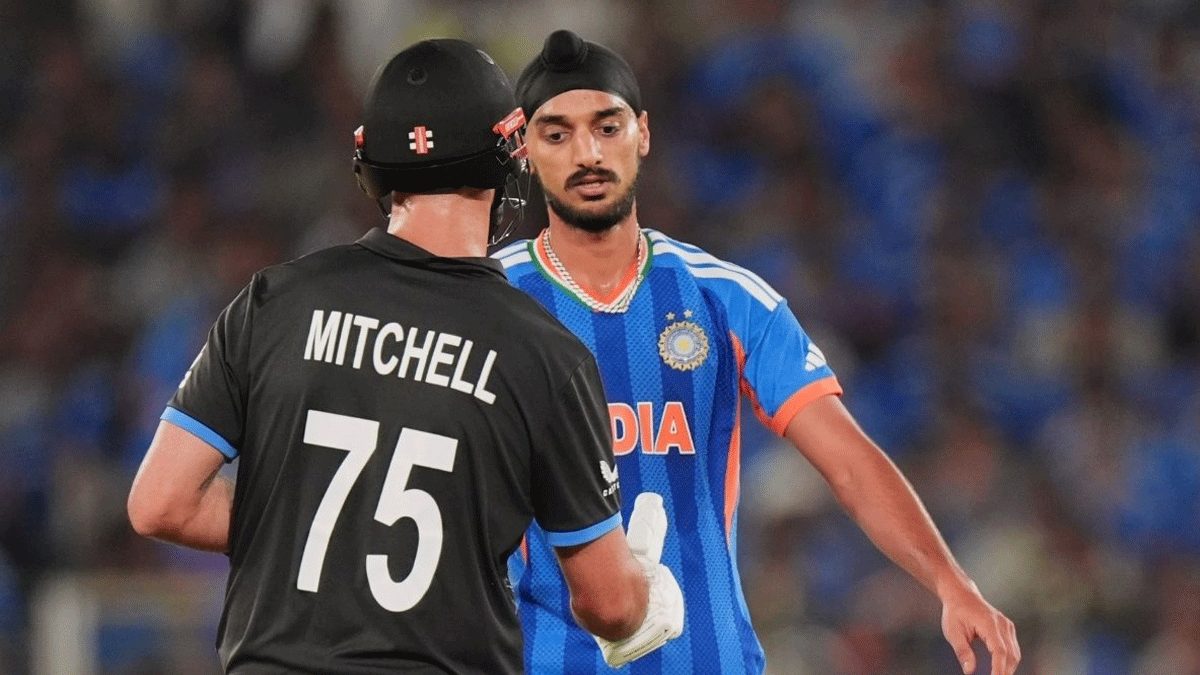 বিশ্বকাপ জেতার পর শাস্তির খবর শুনলেন ভারতীয় পেসার