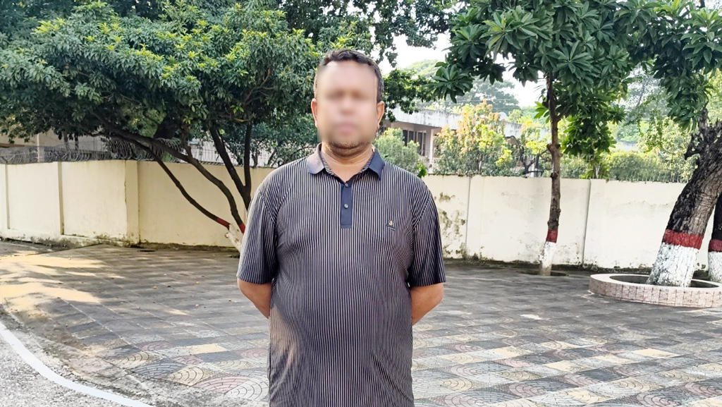 ইউরোপে চাকরির নামে জনপ্রতি নিতেন ২০-৪০ লাখ, পরে মানবপাচার