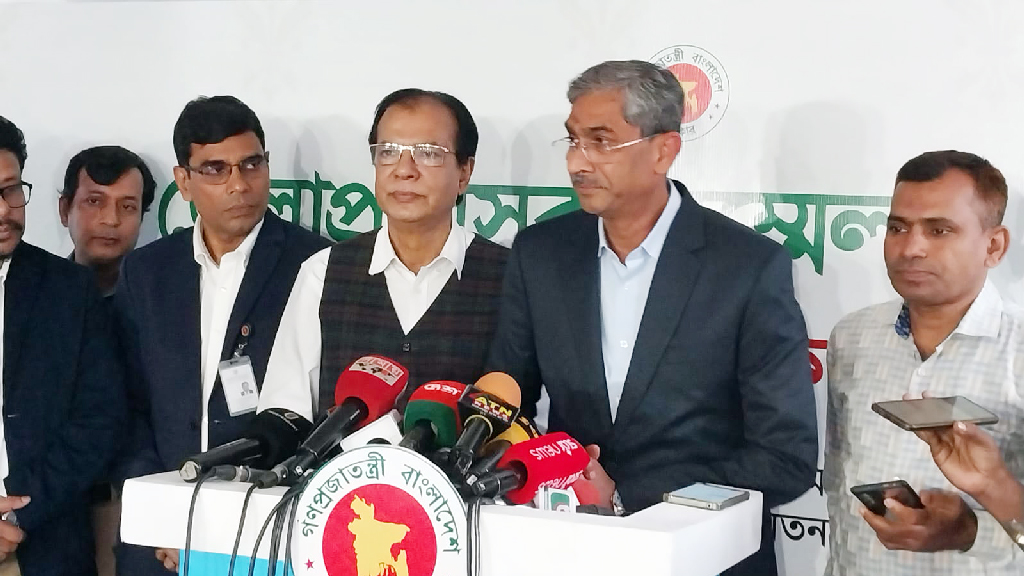 বজ্রপাত থেকে কৃষকদের রক্ষায় শেল্টার সেন্টার বানাবে সরকার
