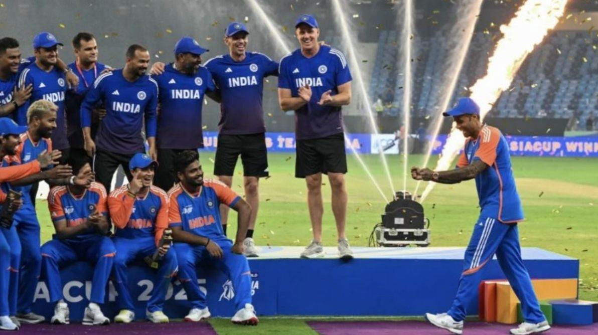এটা খুবই বিশ্রী ছিল—ভারতের ট্রফি-কাণ্ডে ভিলিয়ার্স