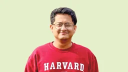 হার্ভার্ডে ভর্তির যোগ্যতা কী জানালেন আসিফ মোক্তাদির