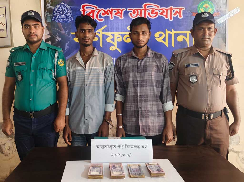 কর্ণফুলীর ৫৭৪ গ্যাস বোতল উধাও, কক্সবাজারে ধরা আসামি—উখিয়ায় মিলল ট্রাক