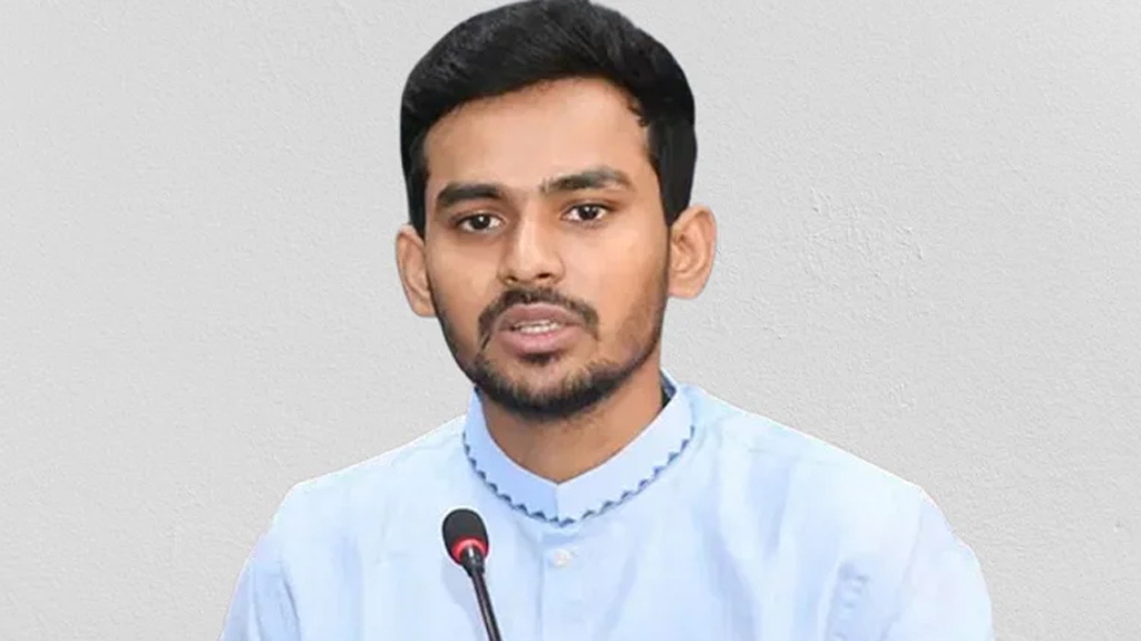 নির্বাচনের আগে প্রশাসন পূর্বের রূপ দেখাচ্ছে: আসিফ মাহমুদ