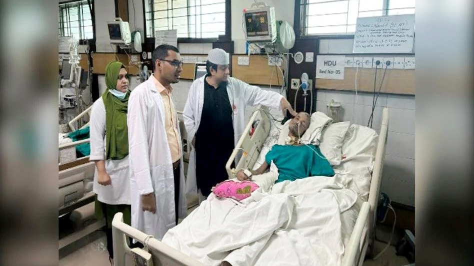 মাথায় গুলিবিদ্ধ জুলাই যোদ্ধা আশরাফুল মারা গেছেন