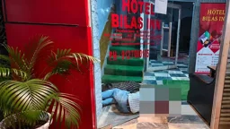 আসামে হোটেলে গোলাগুলি, নিহত ৫ 