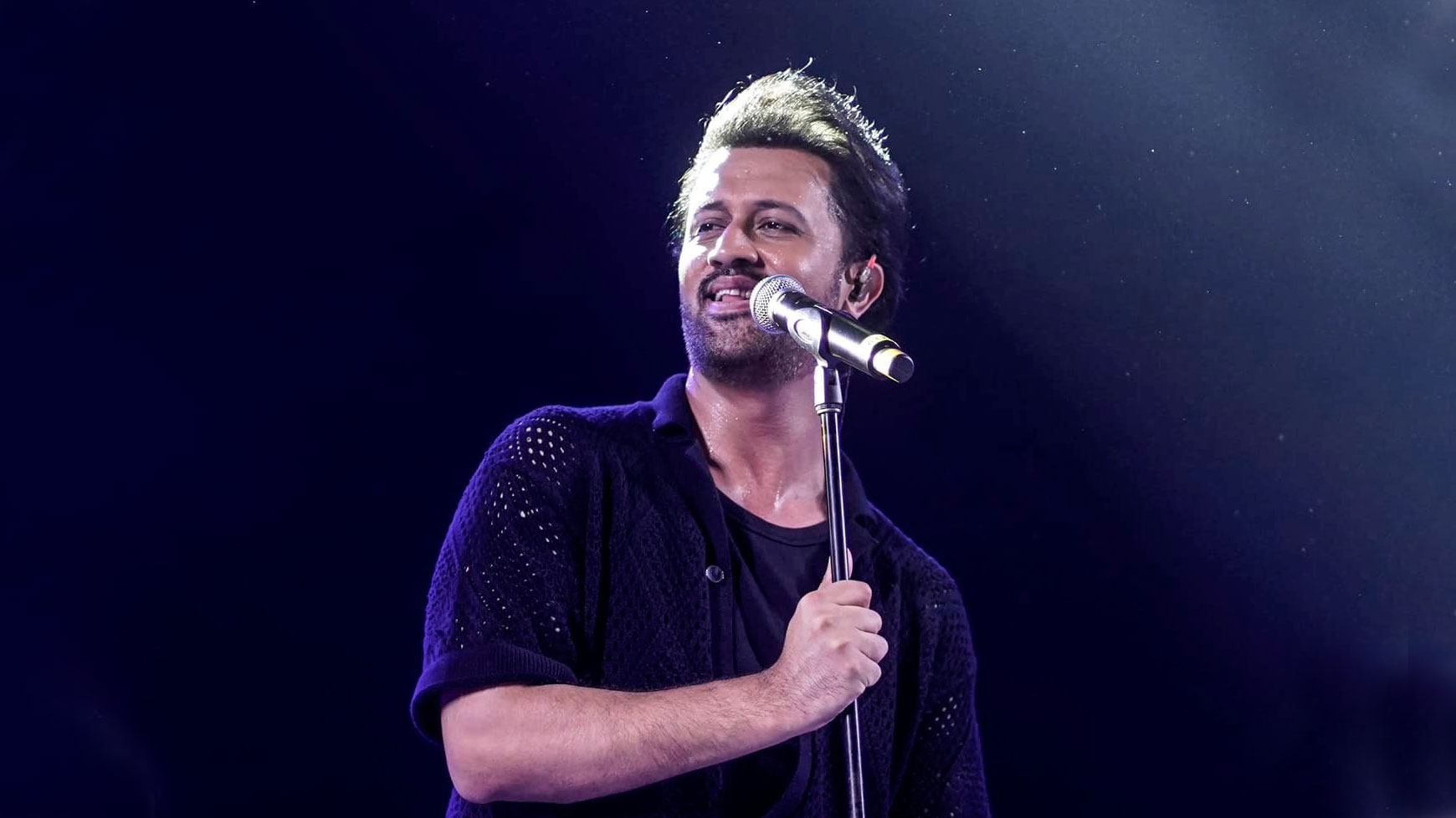 আতিফের কনসার্ট না হওয়ার গুঞ্জন
আয়োজকদের দাবি, নির্ধারিত সময়েই হবে আয়োজন