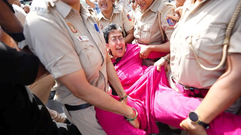 ভারতে সিইসির পদত্যাগের দাবিতে বিক্ষোভ: ৭ শতাধিক আটক, বন্ধ মেট্রো-ইন্টারনেট