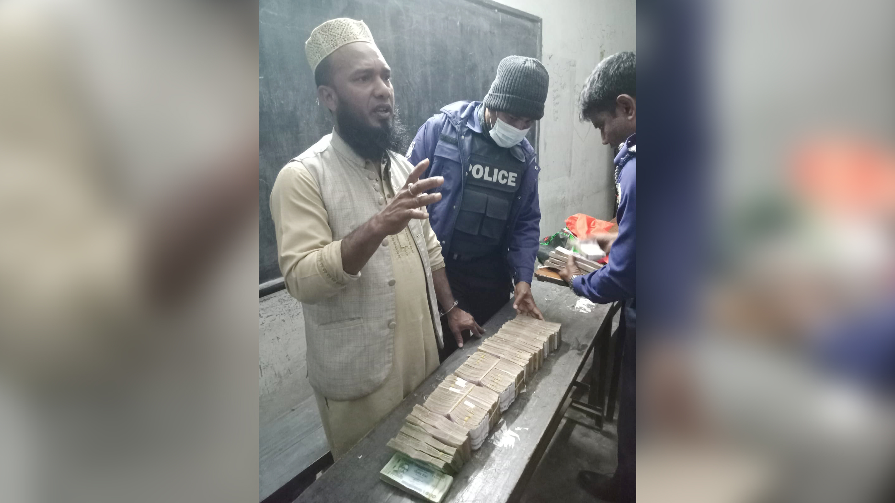 পটুয়াখালীতে ‘অর্ধকোটি’ টাকাসহ বিএনপি প্রার্থীর কর্মী আটক