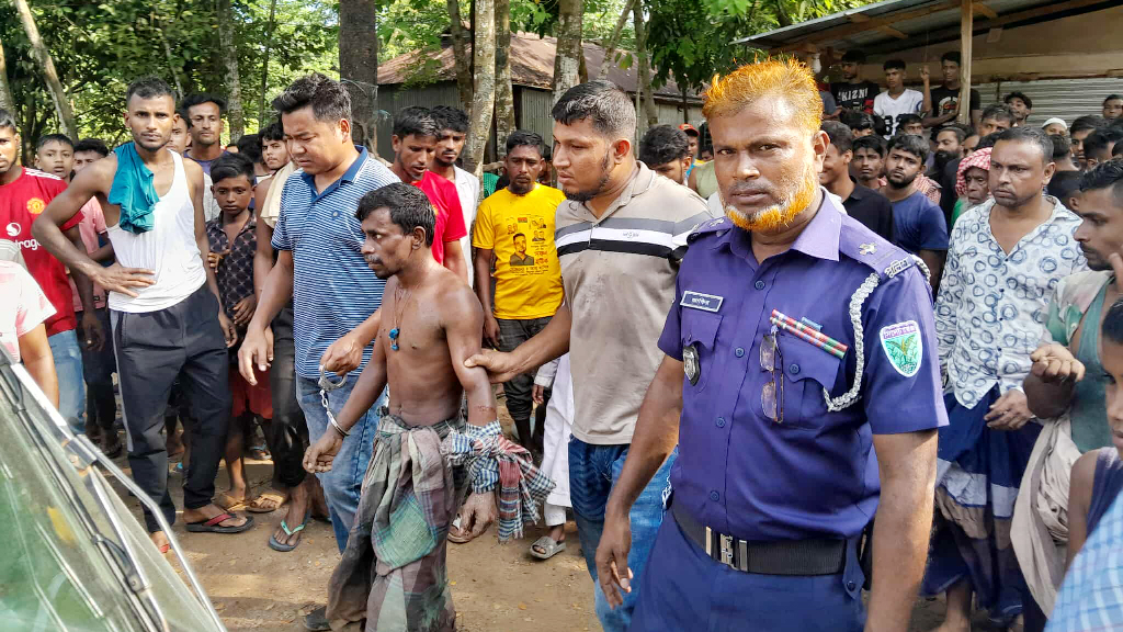 স্ত্রীকে কুপিয়ে হত্যা, আটক স্বামী