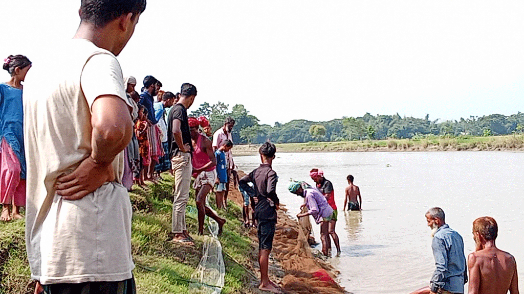 মগড়া নদীতে গোসল করতে নেমে কৃষক নিখোঁজ, ডুবুরি দলের তল্লাশি চলছে
