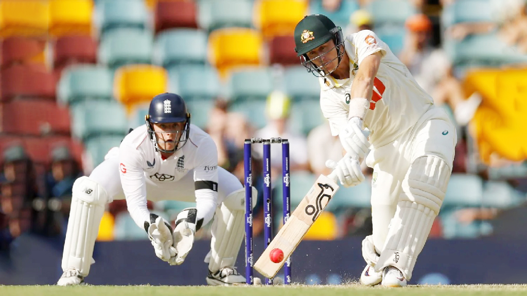 ৩ ফিফটিতে ব্রিজবেনে অস্ট্রেলিয়ার দিন