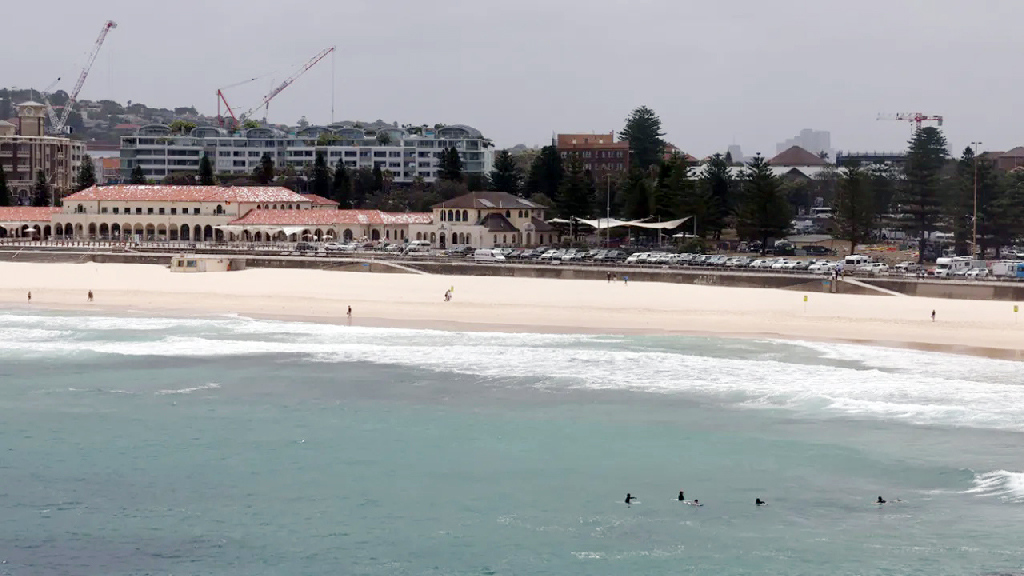 বন্ডাই বিচে হামলার পর অ্যাশেজে নিরাপত্তা নিয়ে শঙ্কিত অস্ট্রেলিয়া-ইংল্যান্ড