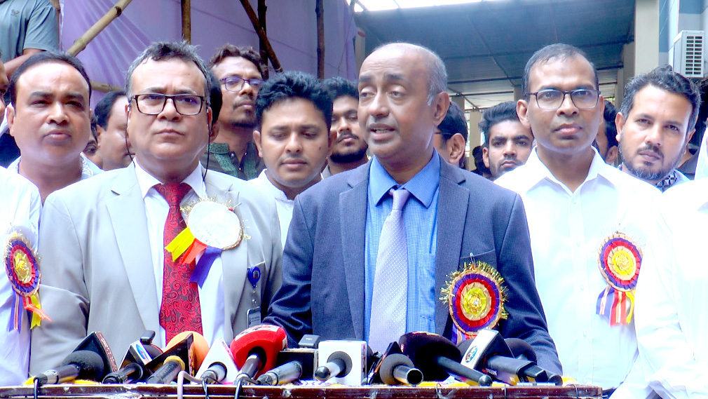 আ.লীগ নিষিদ্ধ হতে পারলে জাপা কেন নয়: অ্যাটর্নি জেনারেল