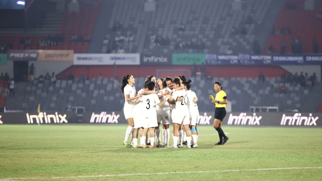 মালয়েশিয়াকে হারিয়ে বাংলাদেশকে আজারবাইজানের বার্তা