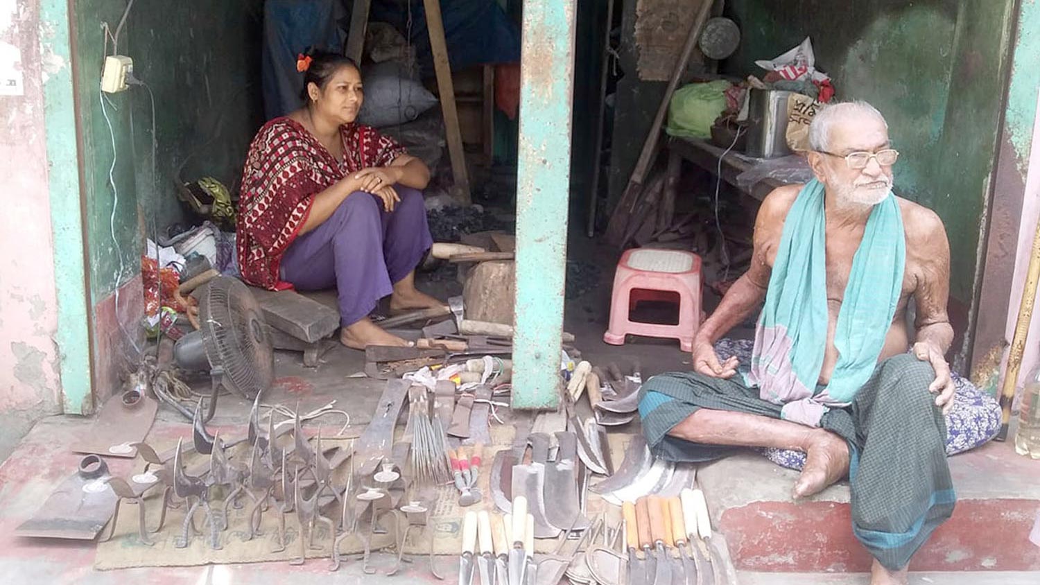 আগুন–লোহার সঙ্গে মিতালি