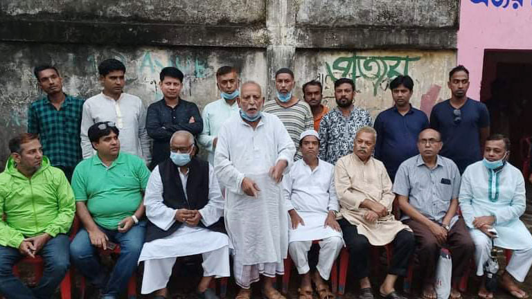  ‘লুটপাটের বিরুদ্ধে অবস্থান নেওয়ায় যুবলীগ নেতাদের হত্যা চেষ্টা’