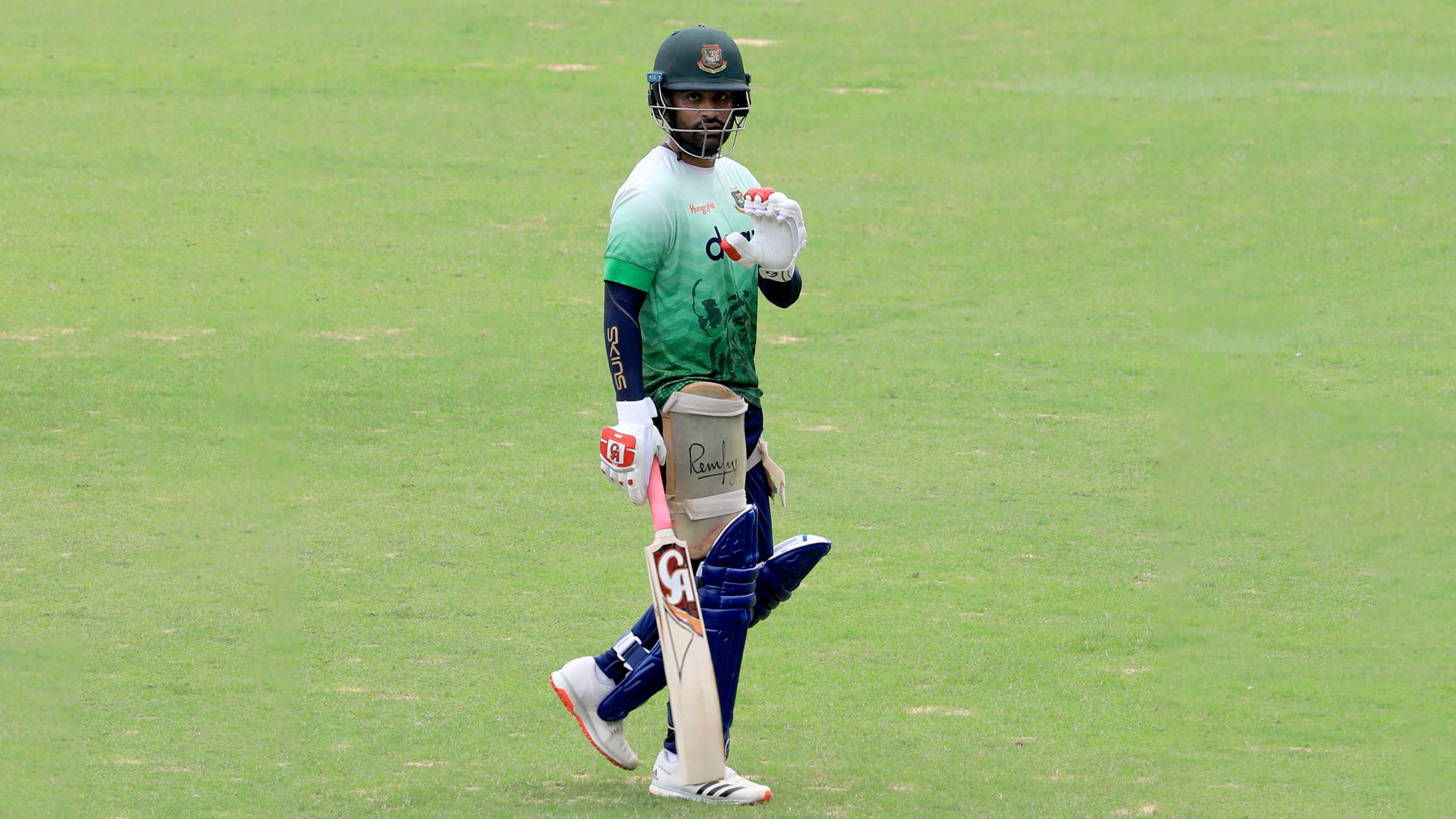 এভারেস্ট প্রিমিয়ার লিগের ওপরই নির্ভর করছে তামিমের ফেরা