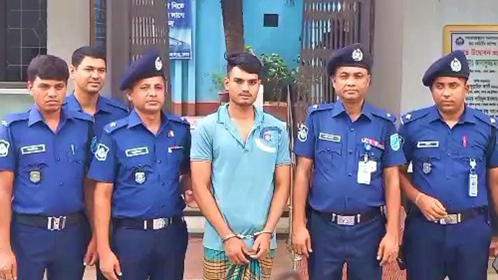 ঋণের টাকা তুলতে গিয়ে হামলায় নিহত ব্র্যাক কর্মী, পোশাক কর্মী গ্রেপ্তার