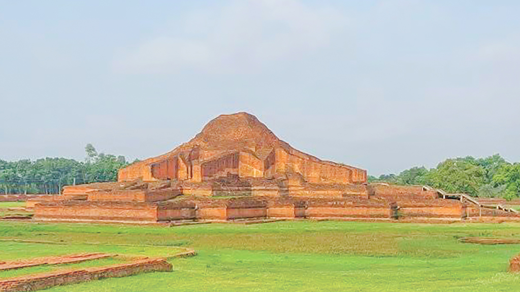 পর্যটনশিল্পের ওপর গুরুত্ব আরোপ করুক সরকার