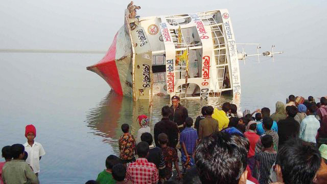 কোকো ট্র্যাজেডির ১৩ বছর, আজও কান্না থামেনি স্বজনদের