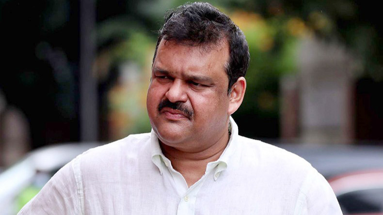 পদত্যাগের গুঞ্জন   আকরামের