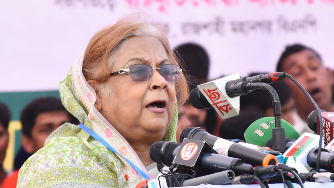 আগামী ১০ ডিসেম্বর থেকে একদফা কর্মসূচি শুরু হবে: রাজশাহীতে সেলিমা রহমান
