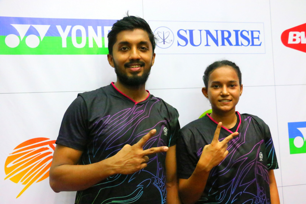 আন্তর্জাতিক ব্যাডমিন্টনে সোনার লড়াইয়ে বাংলাদেশের জুমার-ঊর্মি