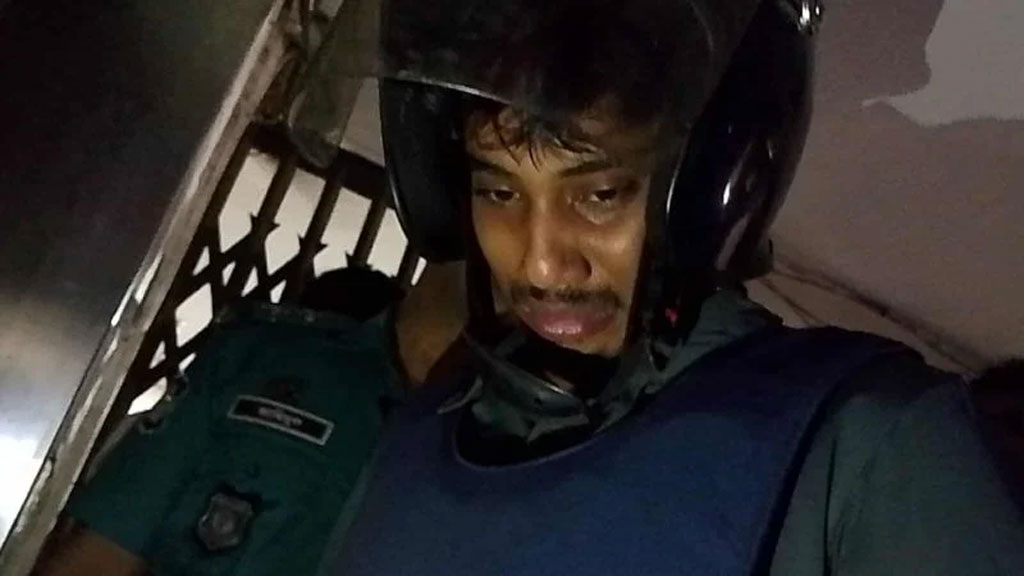 চাঁদাবাজির টাকায় মোটরসাইকেল কেনেন বহিষ্কৃত বাগছাস নেতা অপু