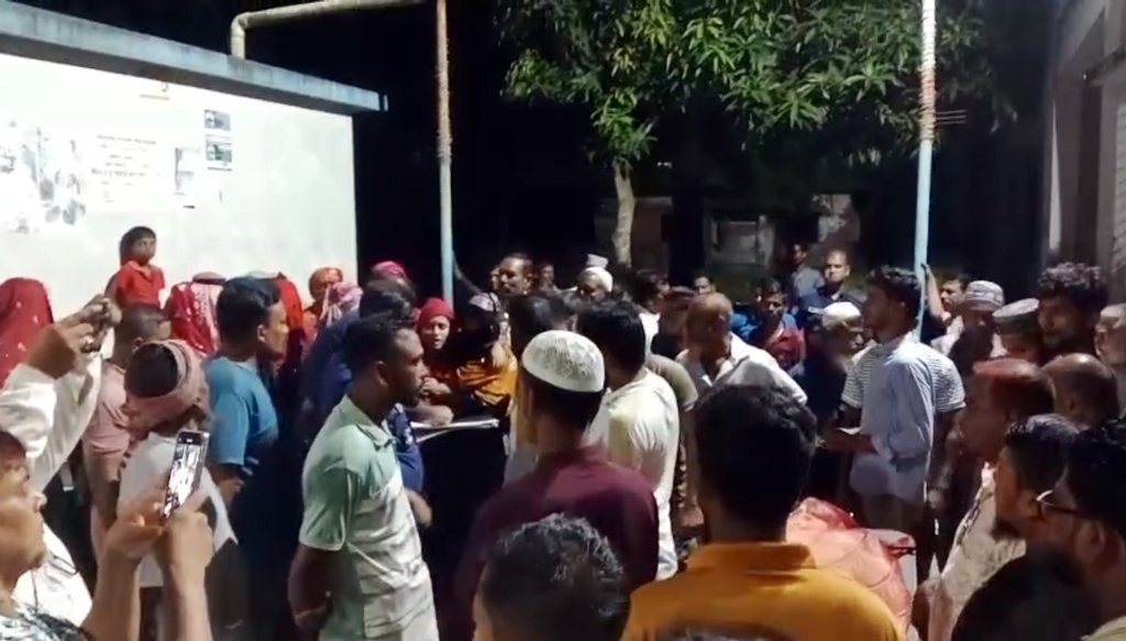 বাগেরহাটে দুই মোটরসাইকেল ও নসিমনের ত্রিমুখী সংঘর্ষে নিহত ৩