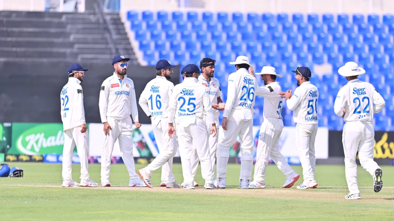 ৩৪৬ রানে থামল বাংলাদেশ