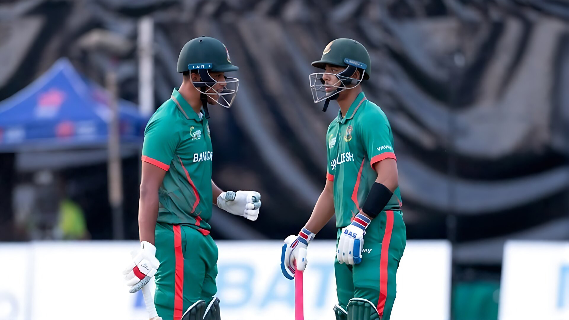 শেষ ওভারে ৩০ রান দিয়ে ফাইনাল হারল বাংলাদেশ