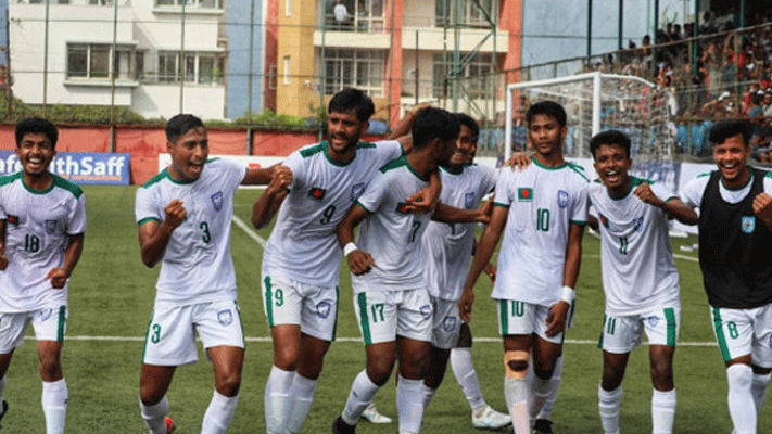 বাংলাদেশ-পাকিস্তান ফুটবল ম্যাচ দেখবেন কীভাবে