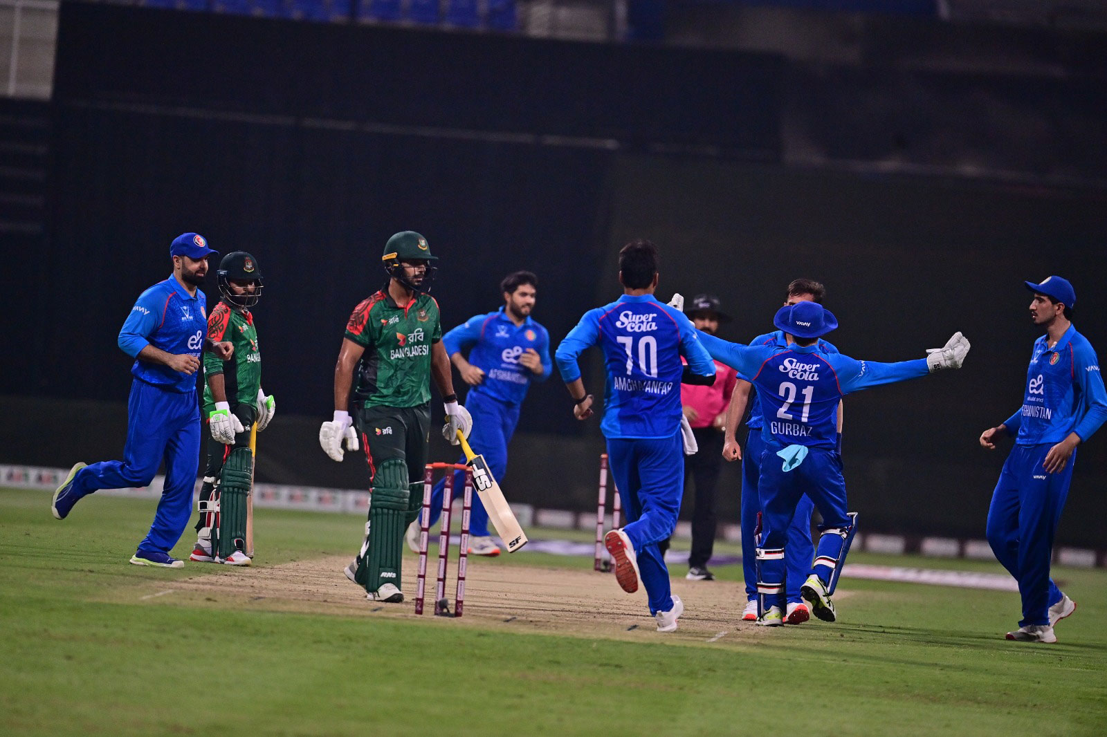 ওয়ানডে খেলাটা কি ভুলে গেল বাংলাদেশ