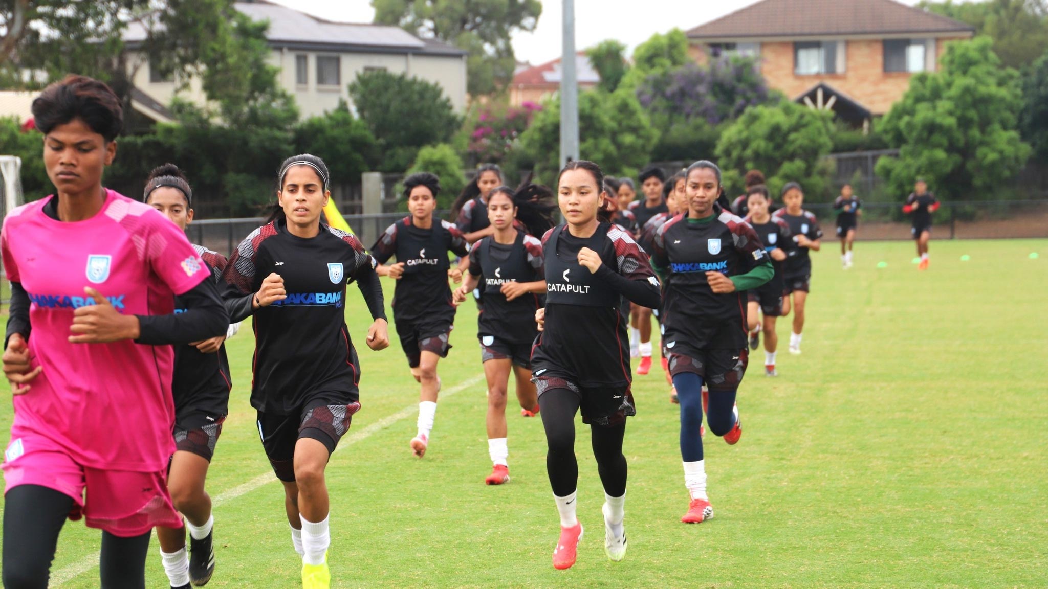 বাংলাদেশকে সম্মান জানাচ্ছে চীন