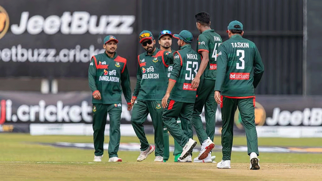 সিরিজ বাঁচানোর লড়াইয়ে ফিল্ডিংয়ে বাংলাদেশ