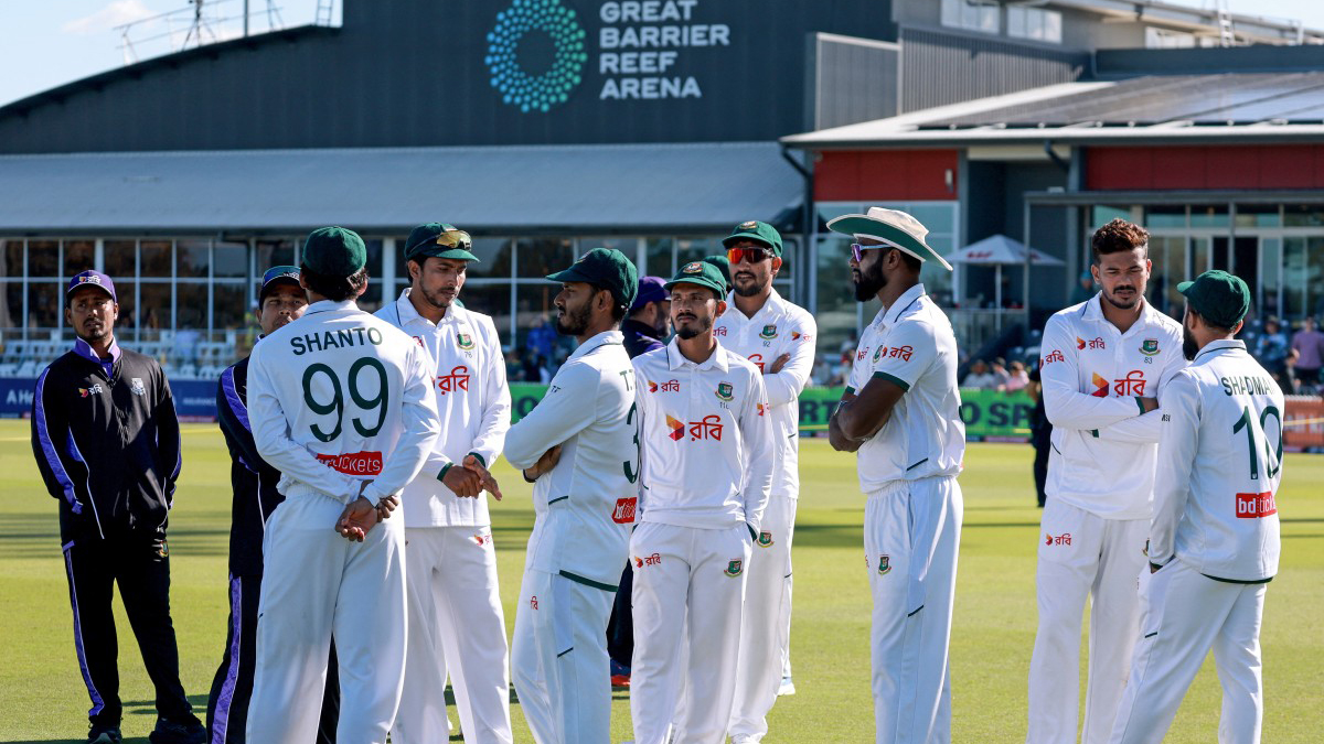 ভরাডুবির পর অস্ট্রেলিয়াকে বাংলাদেশের ‘খোঁচা’