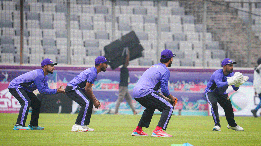 টস জিতে ফিল্ডিংয়ে বাংলাদেশ