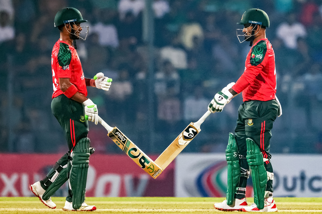 নেদারল্যান্ডসকে উড়িয়ে বাংলাদেশের শুরু