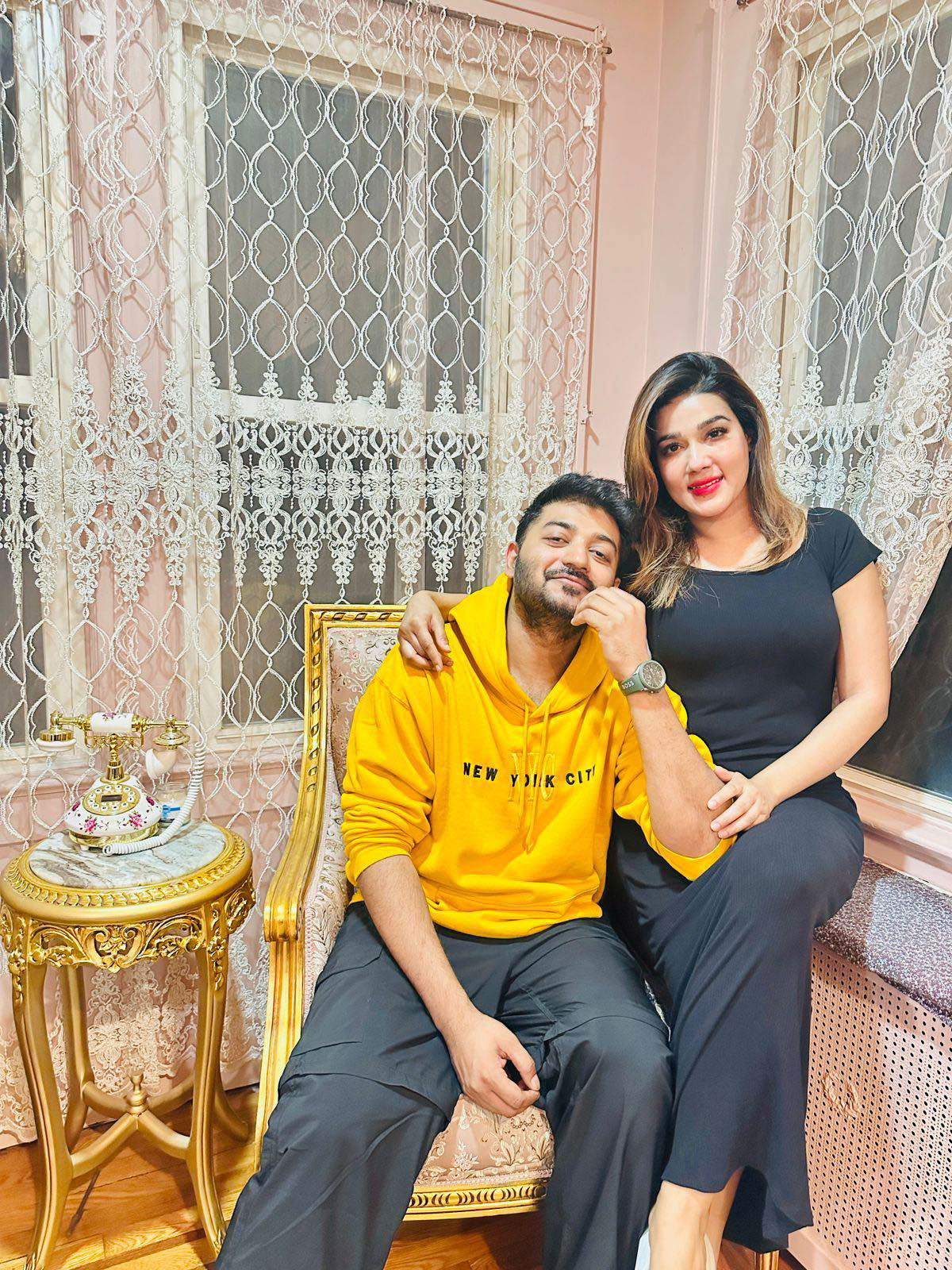 বাপ্পী চৌধুরী ও মাহিয়া মাহির। ছবি: সংগৃহীত