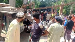 বরিশালে সেপটিক ট্যাংকে কাজ করার সময় ২ শ্রমিকের মৃত্যু