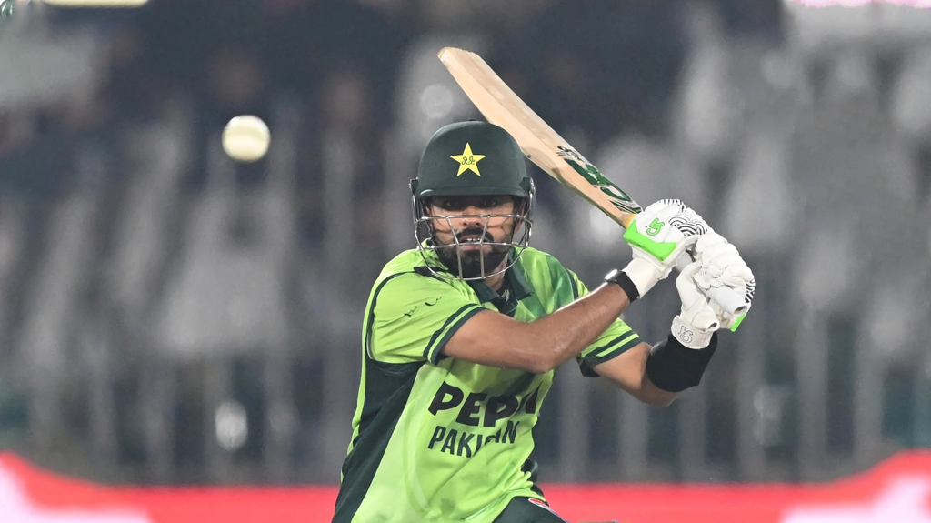 শ্রীলঙ্কা ম্যাচে আইসিসির কঠোর শাস্তি পেলেন বাবর আজম