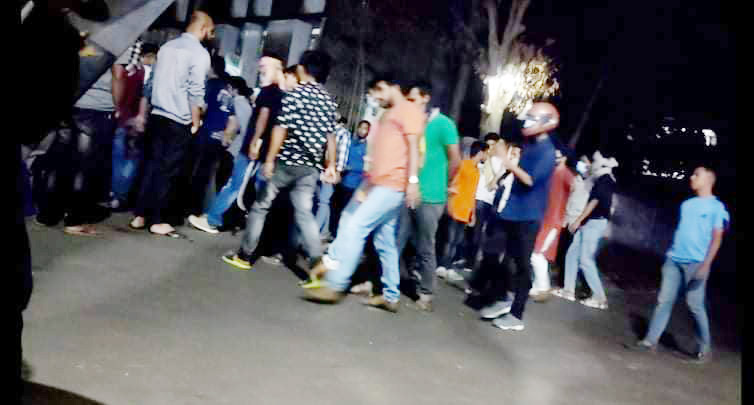 চবিতে ছাত্রলীগের দুই গ্রুপের সংঘর্ষ