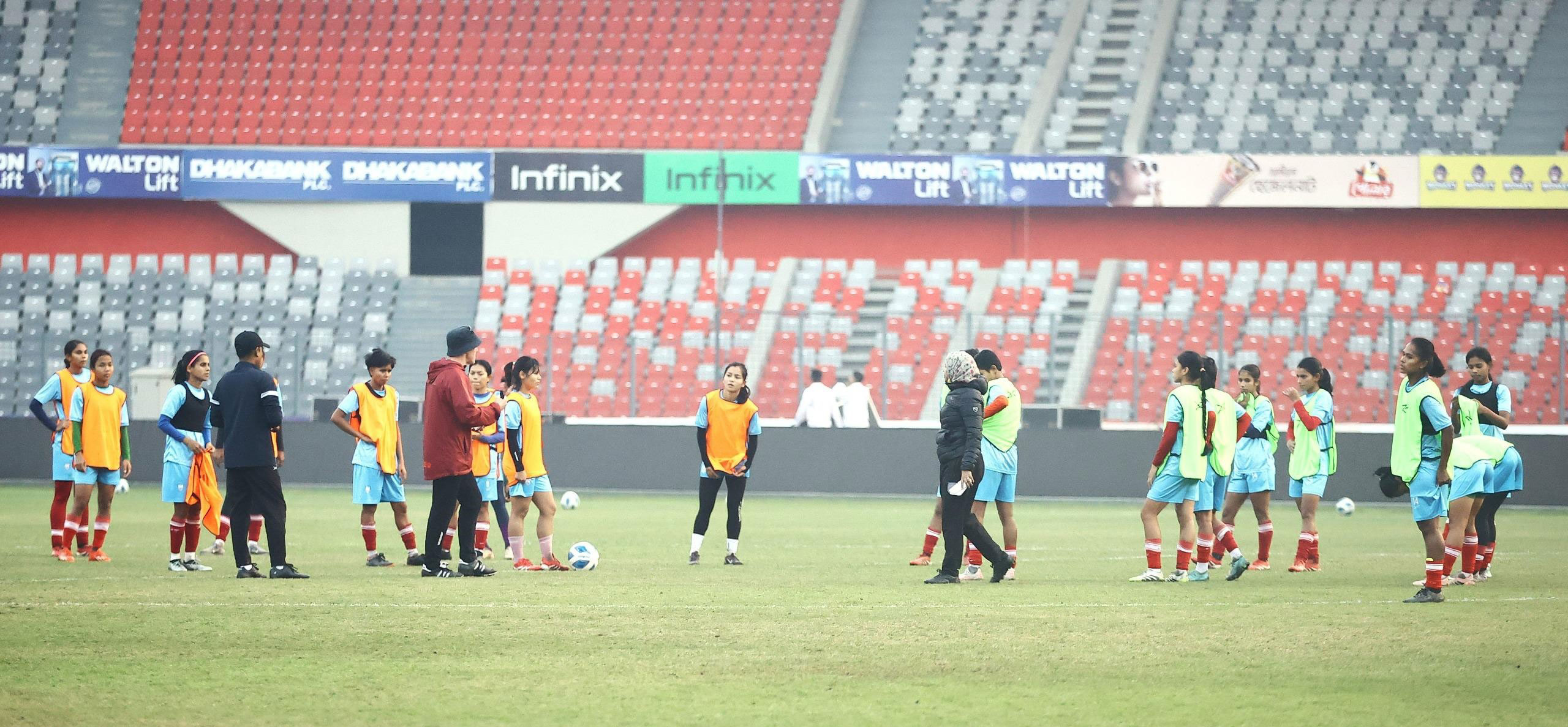 ইউরোপীয় দলের বিপক্ষে আজ বাংলাদেশের মেয়েদের পরীক্ষা