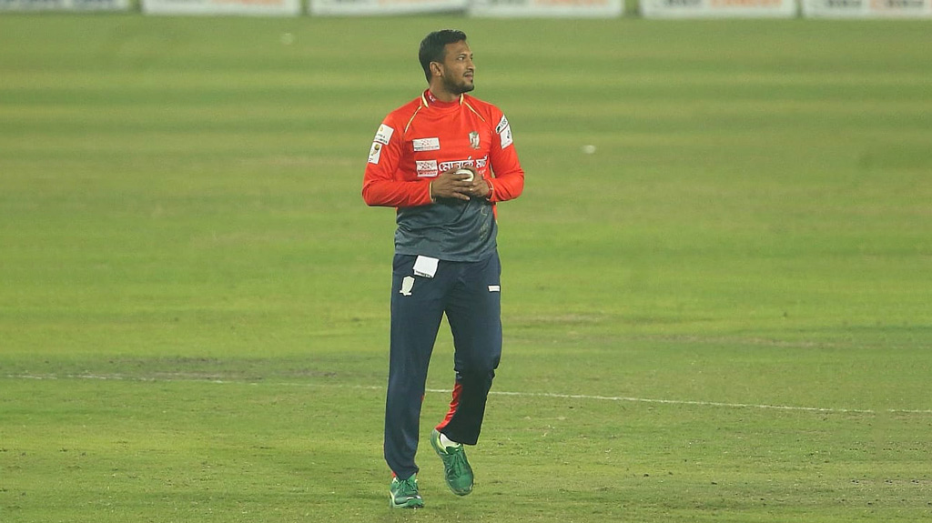 ফাইনালের আগে সাকিবের কী হলো
