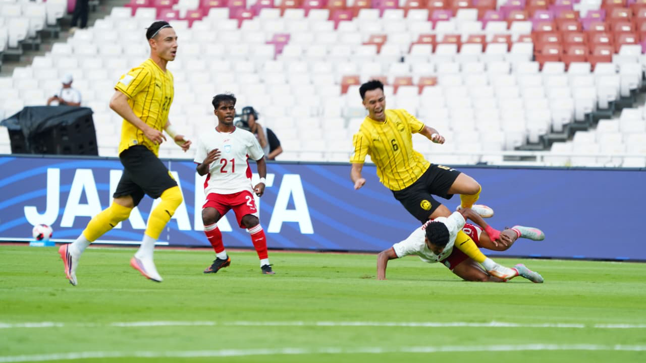 মালয়েশিয়ার কাছে হেরে আসিয়ান কাপ শুরু বাংলাদেশের