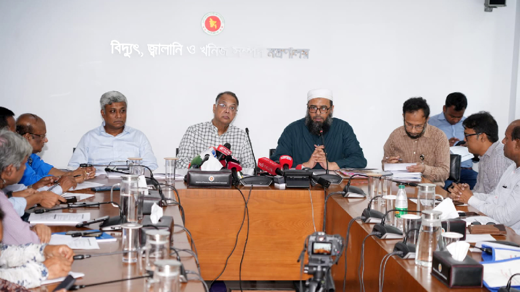অফশোর বিডিংয়ে বিদেশি বিনিয়োগ আসবে, ‘চমক’ বিএনপি সরকার: জ্বালানিমন্ত্রী