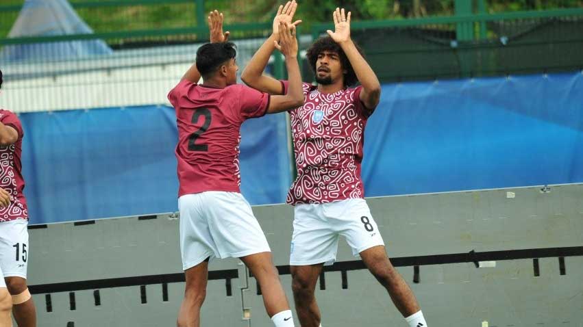 সান মারিনোর বিপক্ষে শুরুর একাদশে জামাল, নেই শমিত