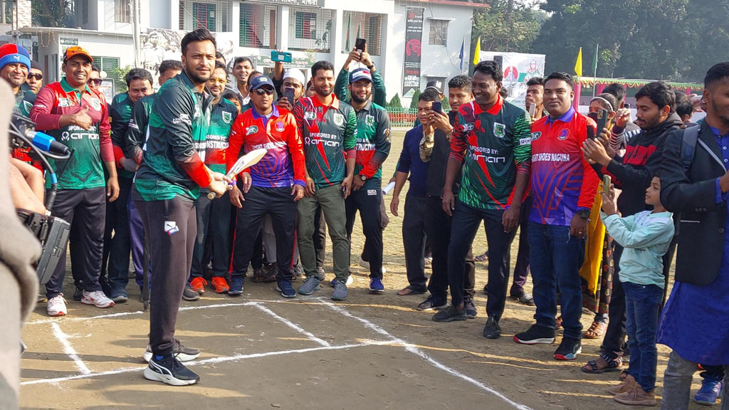 মাগুরায় এমপি কাপ করতে চান সাকিব